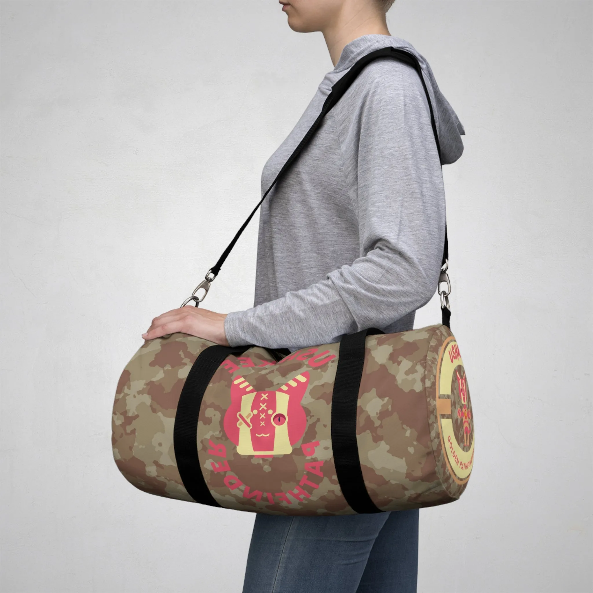 UshKee Golden Pathfinder Duffel Bag